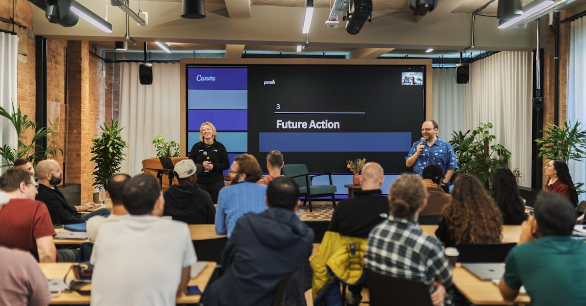 恒创科技实名账号:陌陪app详情下载教程安装